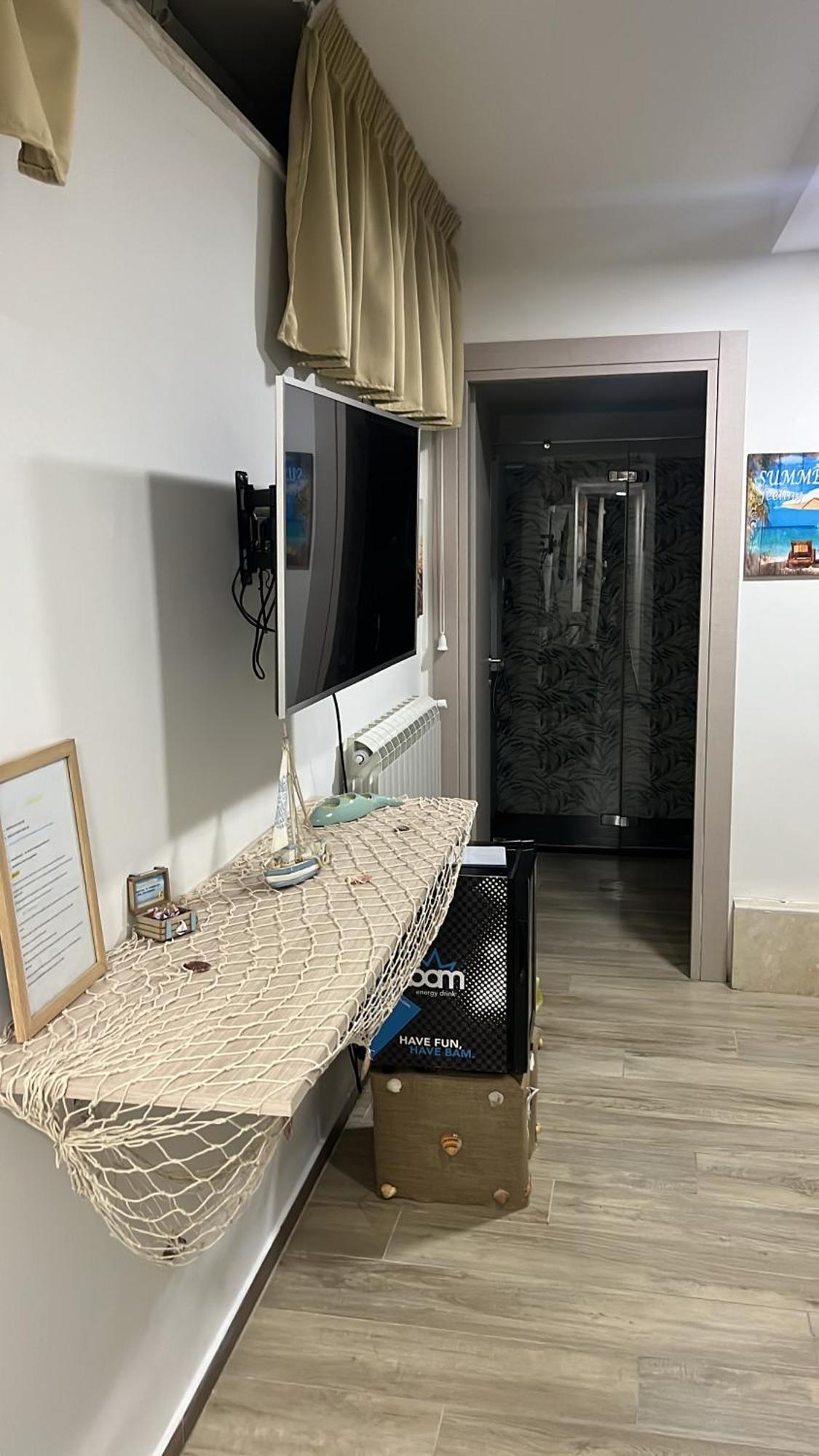 Camera Eden Hotel Formia Bagian luar foto